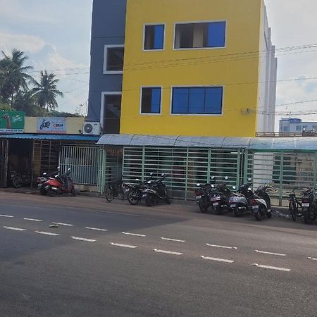 French Park Inn Puducherry Buitenkant foto