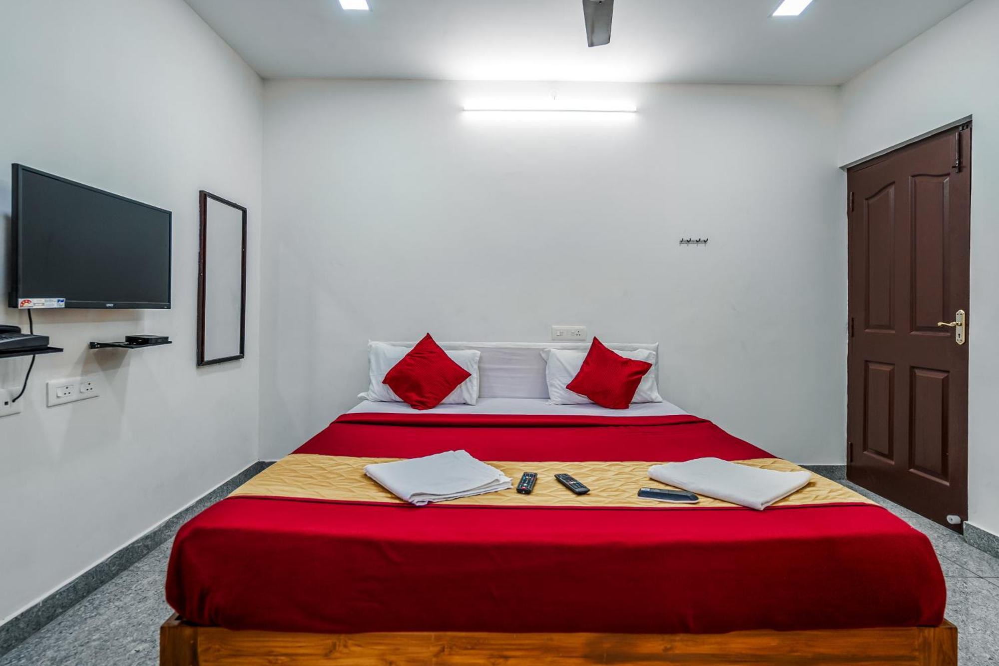 French Park Inn Puducherry Buitenkant foto